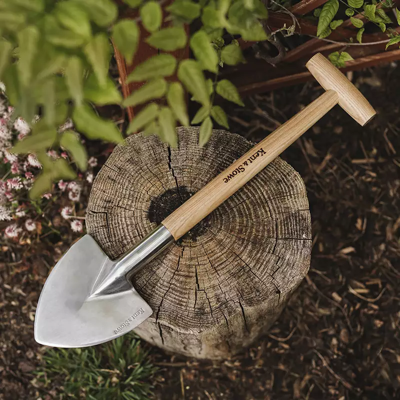 Kent & Stowe Stainless Steel Pointed Spade review